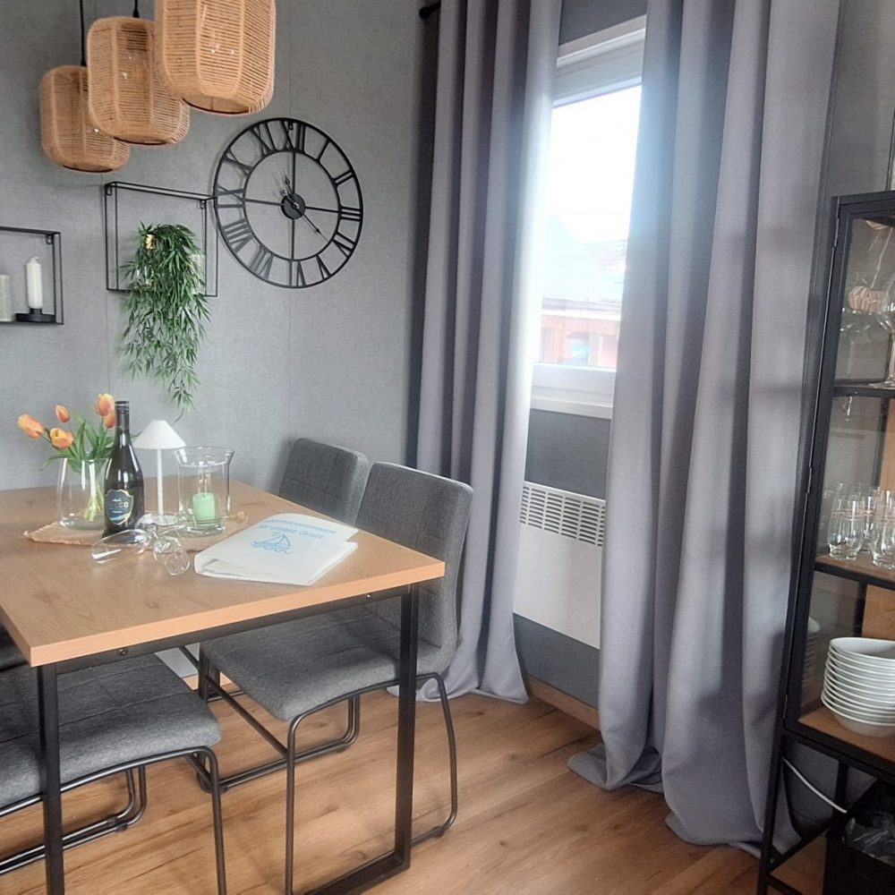 Esstisch im Chalet
